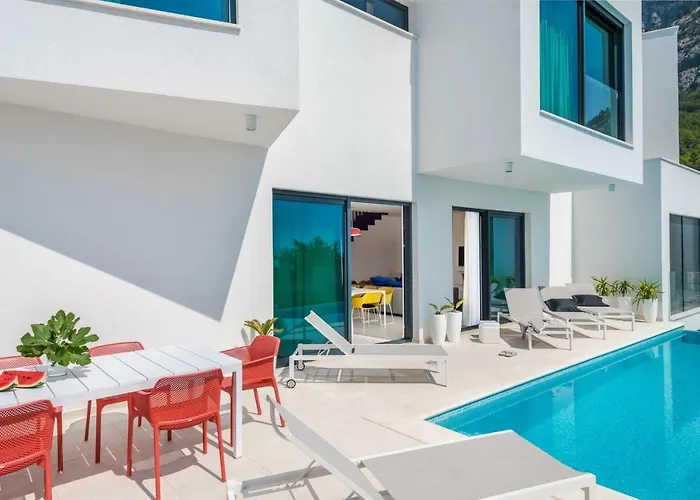 Zvizdan Willa Makarska