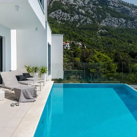 Zvizdan Villa