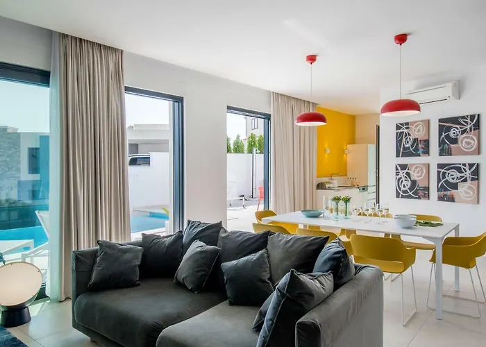 Zvizdan Μακάρσκα