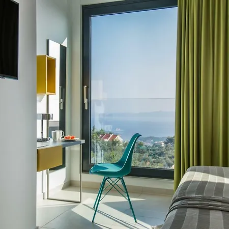 Zvizdan マカルスカ